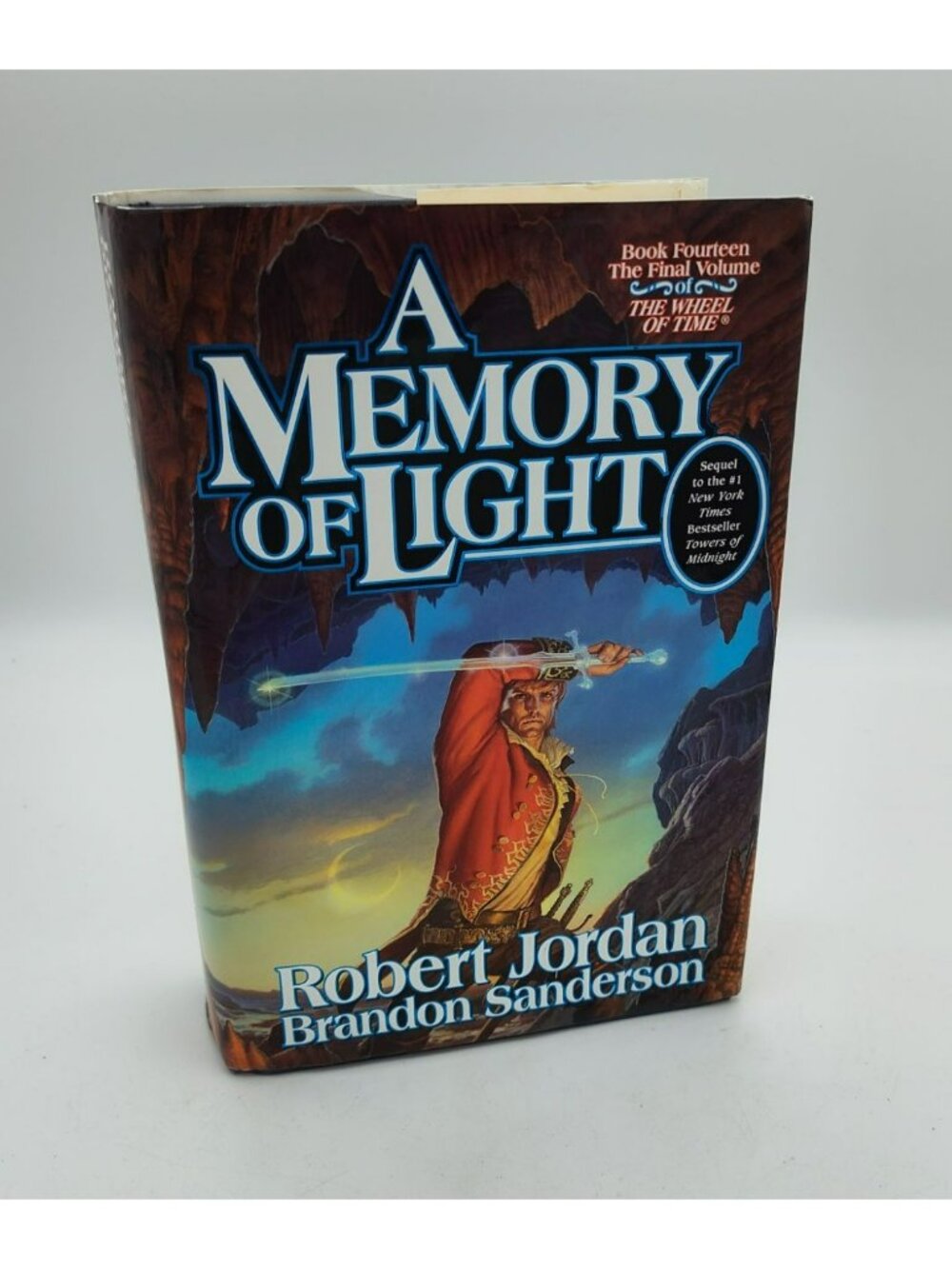 A Memory of Light Auto-Signed First Edition 2013 1st Printing Robert Jordan HCDJ